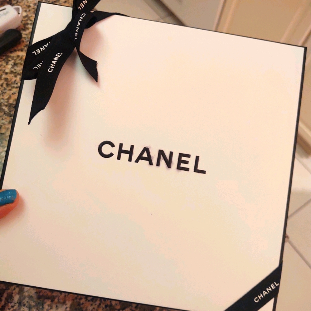 Chanel gift box with chanel ribbon brand new!